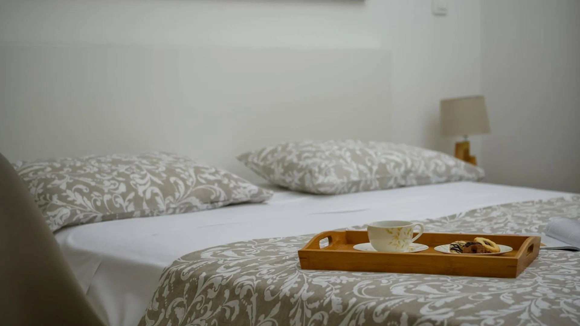 Ferienwohnung Villa Dora In Kastanjer Pula Apartment